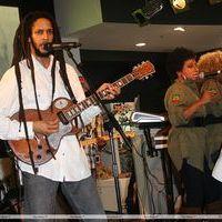 Julian Marley Performing live to promote the new range of headphones | Picture 112609